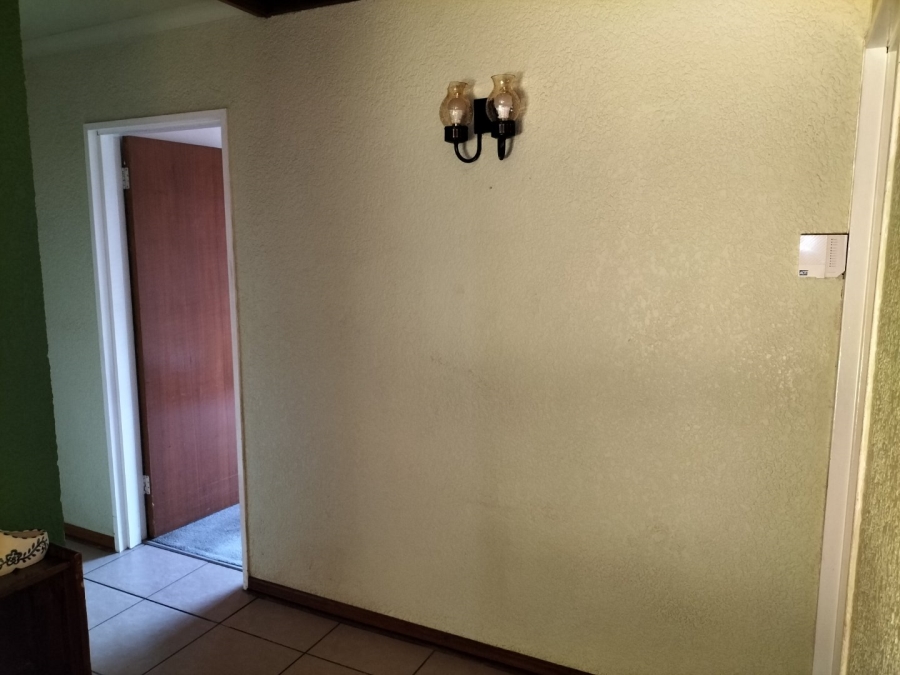 To Let 3 Bedroom Property for Rent in Universitas Free State